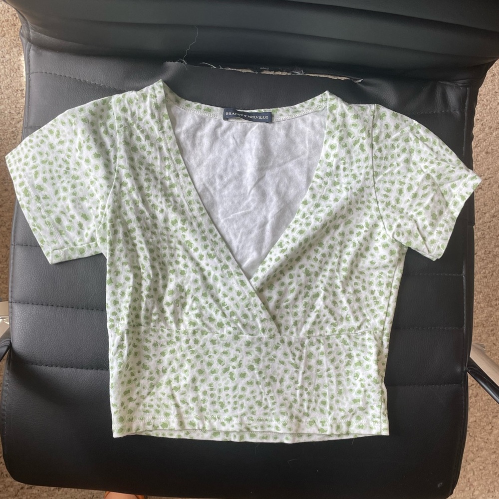 Brandy Melville tee